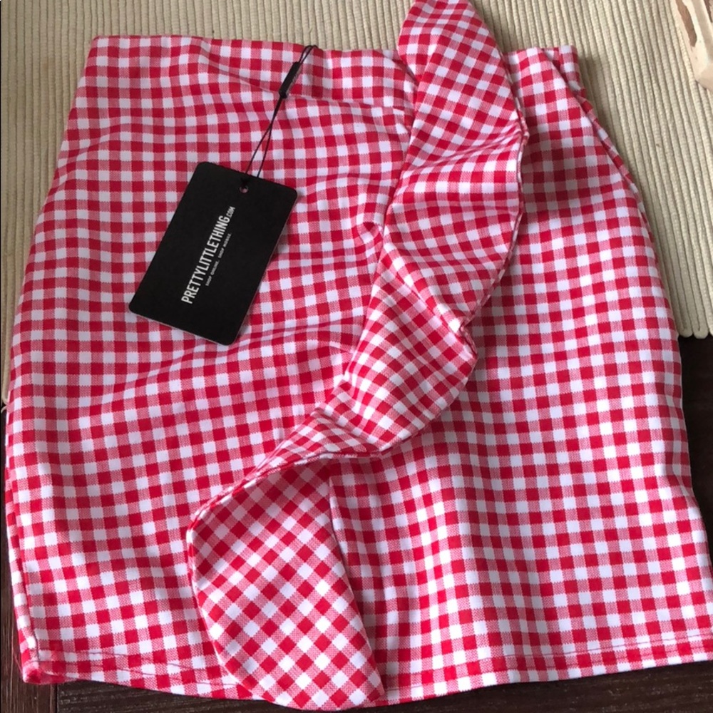 Red gingham ruffle skirt